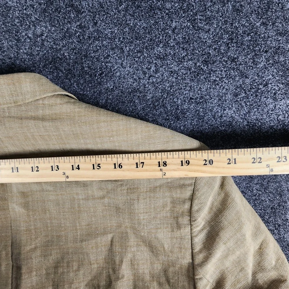 Structure this 44r